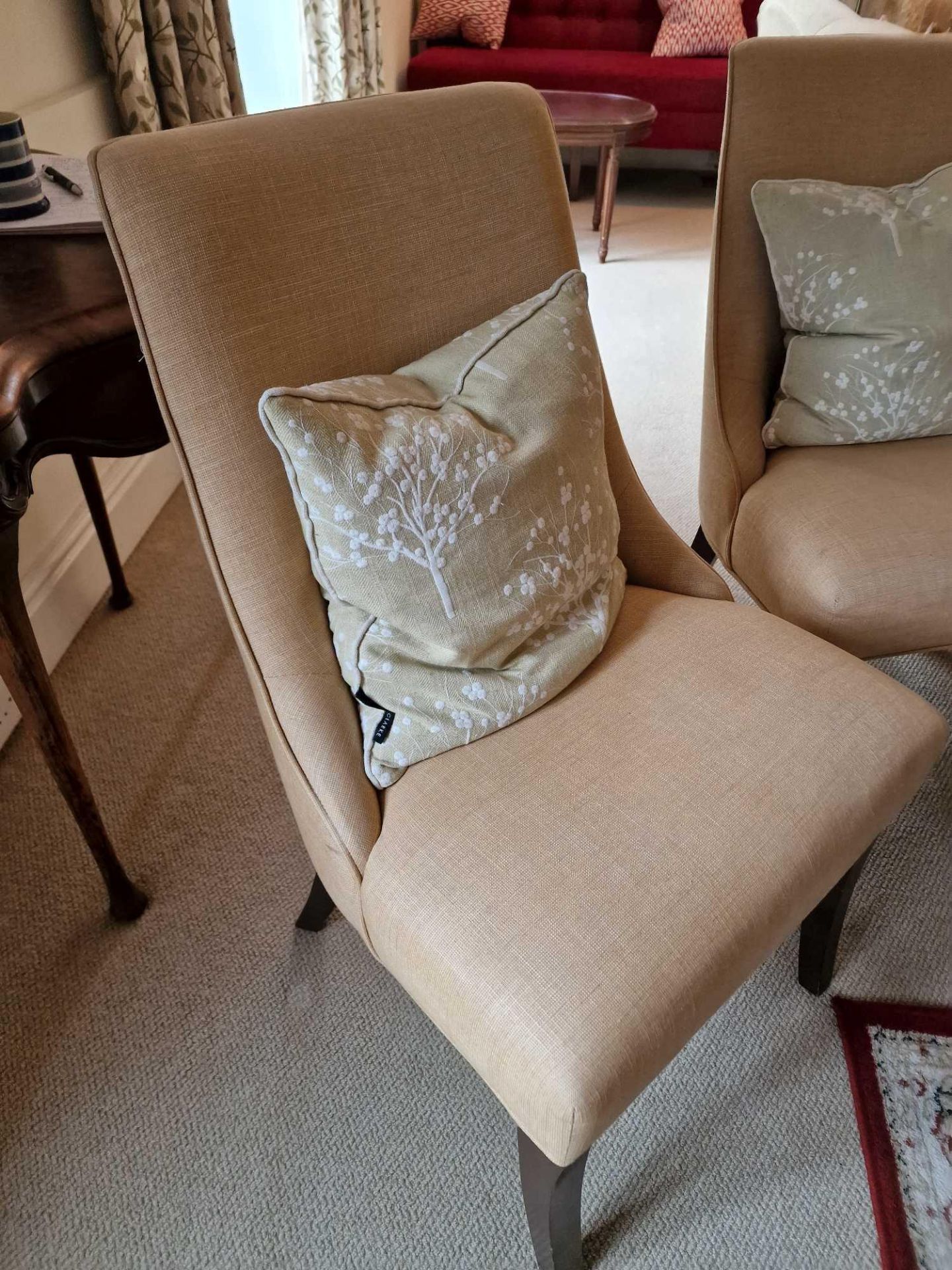 A Set Of 3 X Bourne Furniture 'Stylish Chair' Upholstered In Harlequin Makeda Straw 6226 Taupe. - Bild 2 aus 3