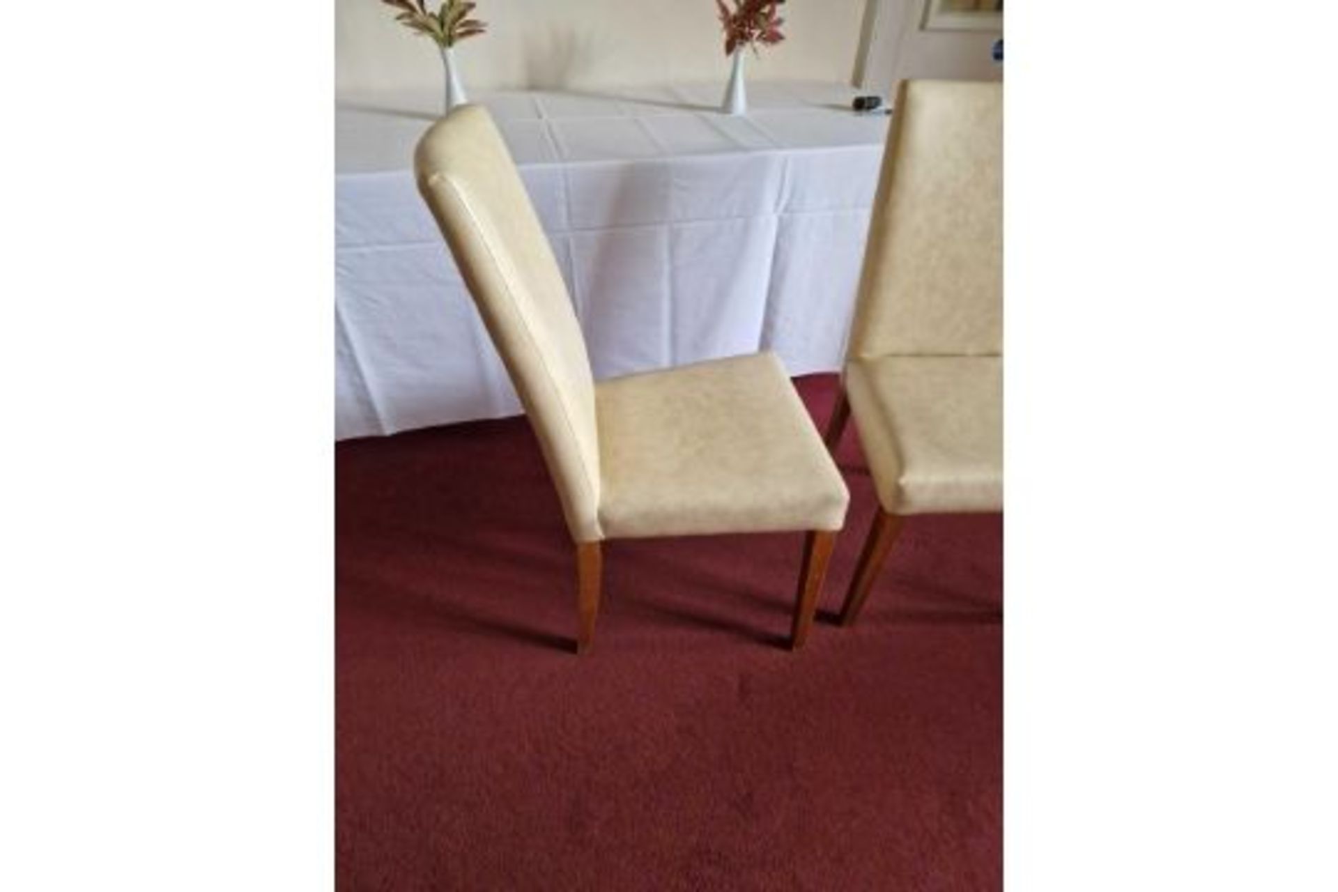 A Set Of 4 x Henshaw Cream Dining Chairs Smart And Stylish Chair Crafted From Solid Wood With - Image 4 of 5