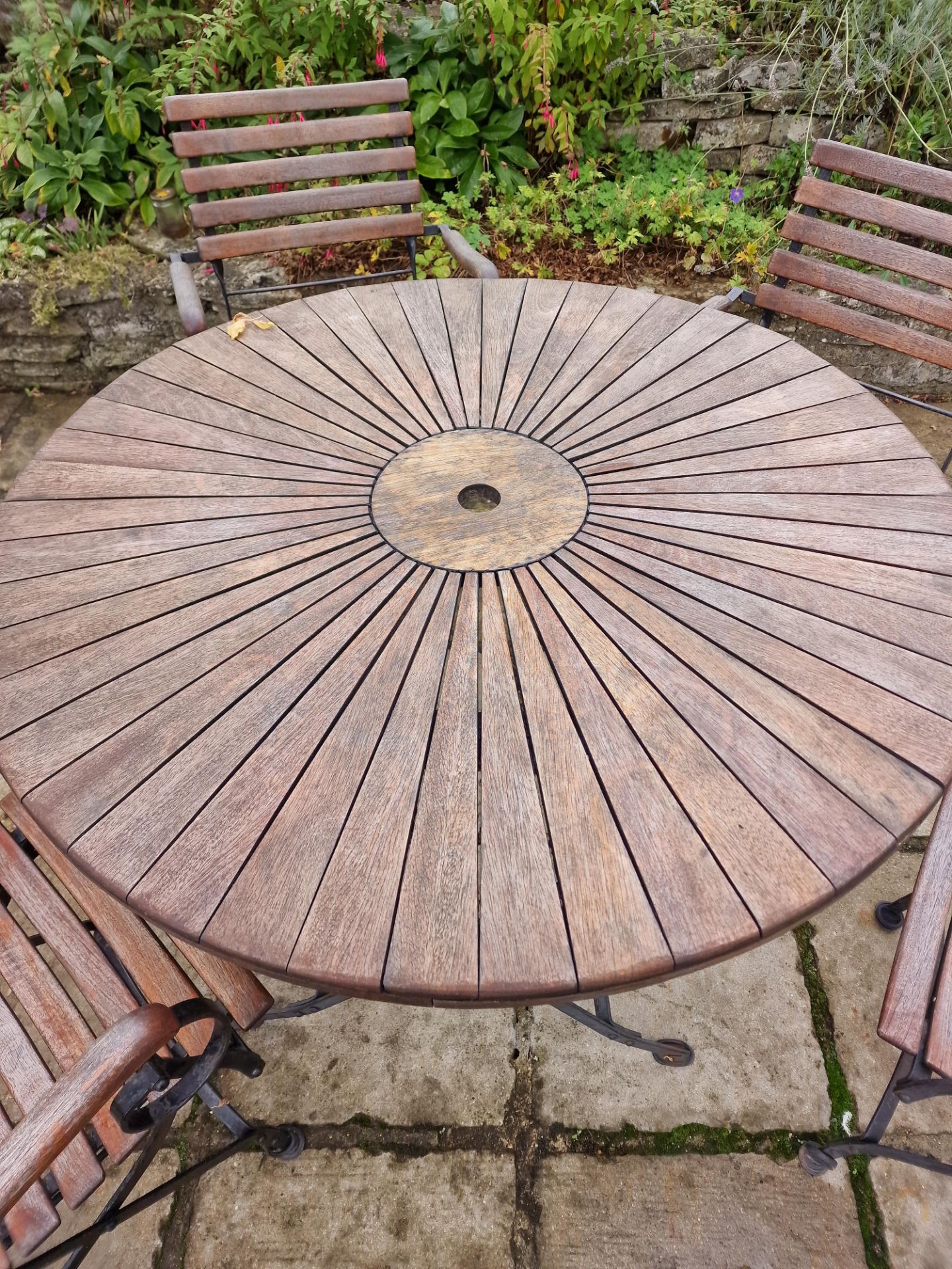 Danish Sunburst Teak Garden Table On Metal Legs Complete With 4 x Armchairs On A Foldable Cast - Image 2 of 2