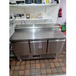 Adexa PS300 Refrigerated Prep Table 3 Doors Sandwich Top 8 x GN1/6 Capacity: 368 Litre Temperature