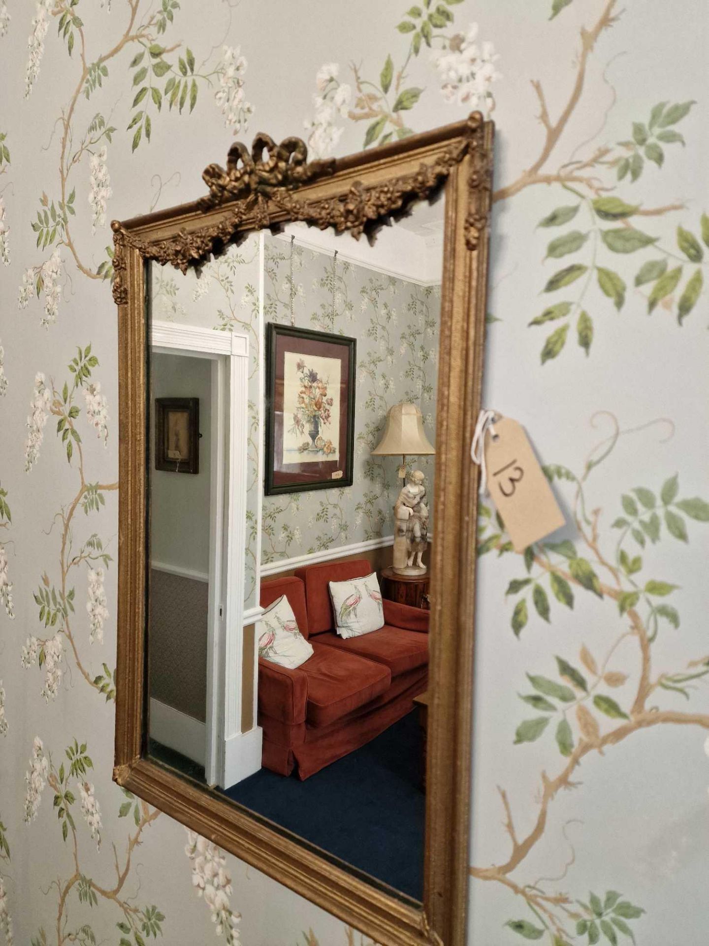 A Giltwood Mirror In The Louis XVI Taste, The Frame With Rais-De-Coeur Ornamentation, And The Top Of - Bild 2 aus 3