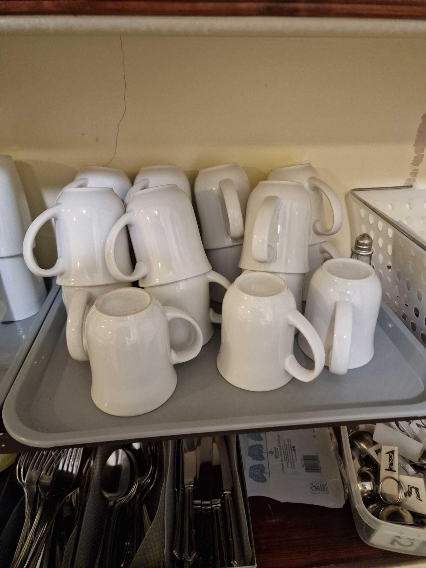 A Large Quantity Of Olympia Whiteware Mugs As Found - Bild 2 aus 3