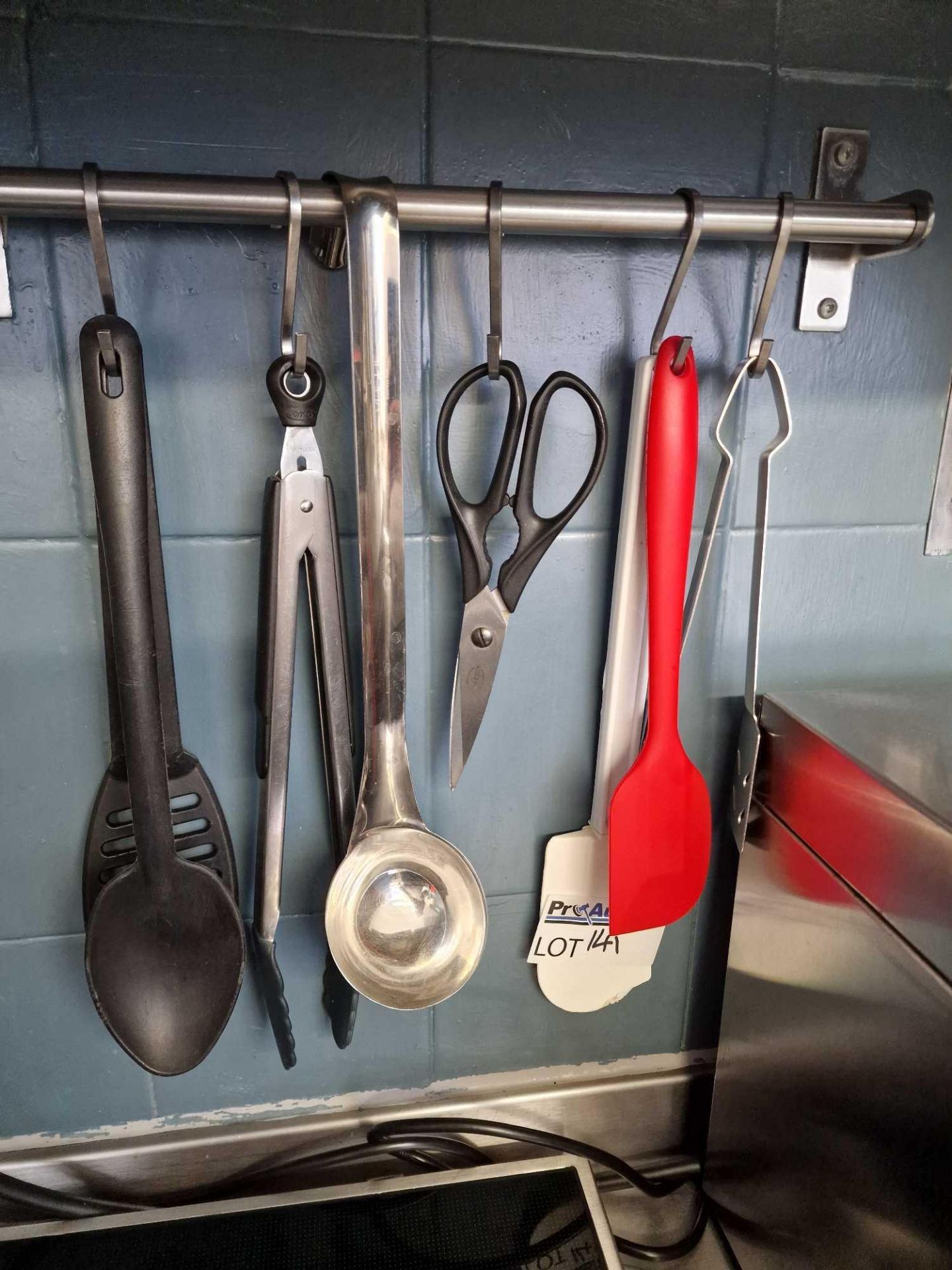 A Quantity Of Stainless Steel GN Pans, Colour Coded Chopping Boards And Kitchen Utensils As Found - Bild 2 aus 3