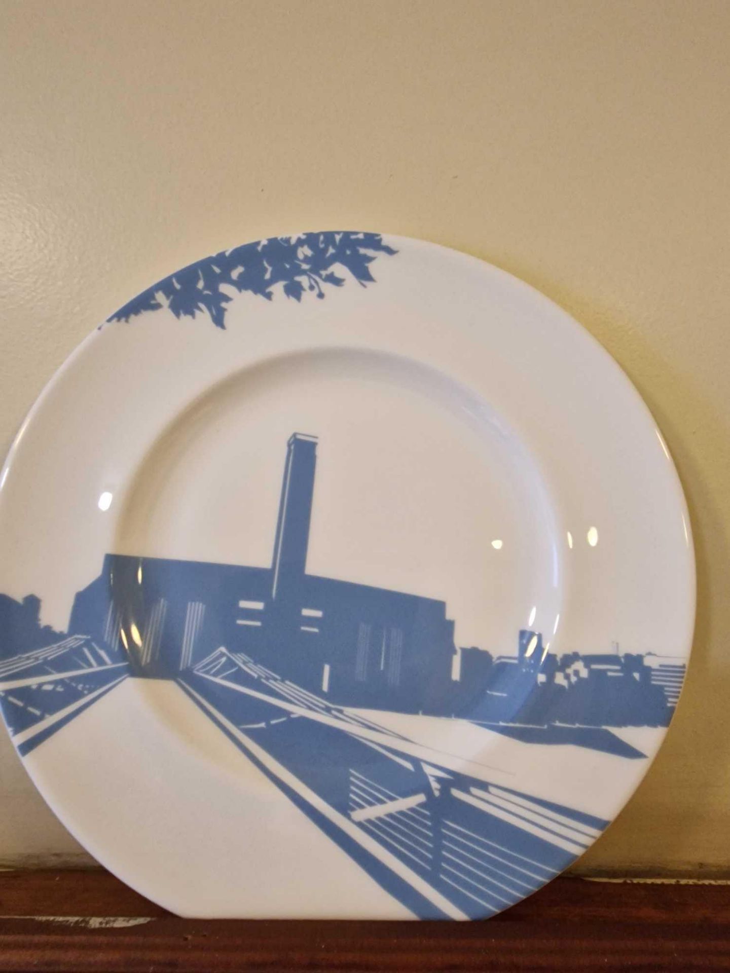 5 X Decorative Wall Plates Blue And White By Saxon And Snowdon Flood - Image 5 of 6
