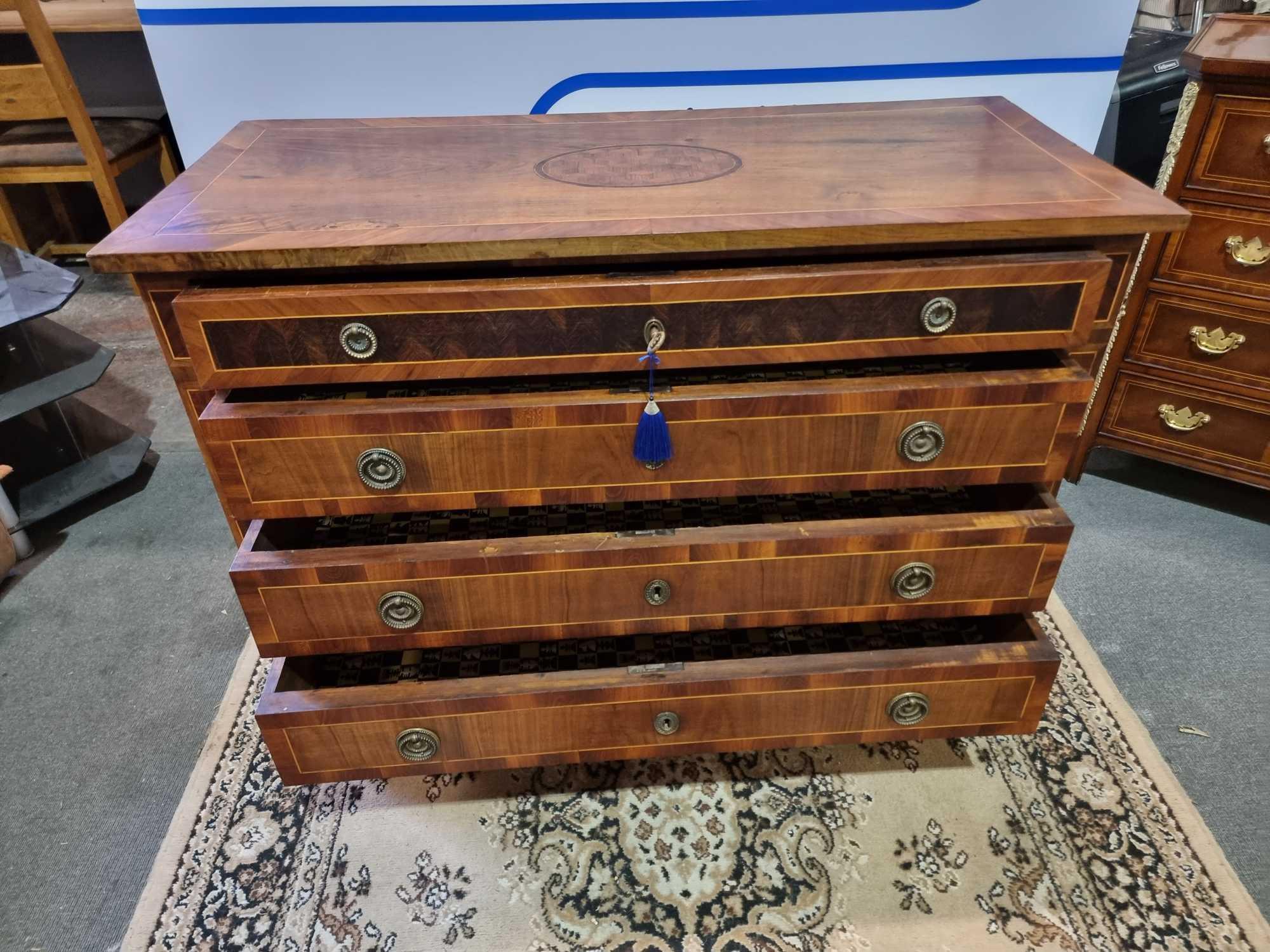 French Louis XV-XVI Transitional Period Commode Chest With Lovely Marquetry Inlay Top The Case In - Image 13 of 19