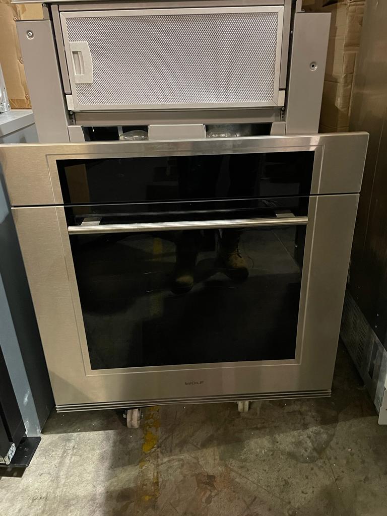 Wolf ICBSO30TM/S/TH M Series Transitional Built-In Single Oven 762mm M Series Built In Single Oven