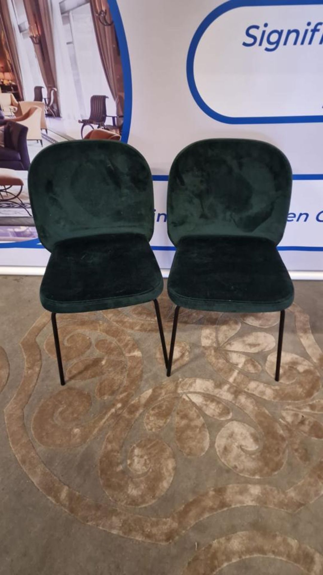 Simba Forest Green Velvet Side Chair Stylish Upholstered Dining Design With A Curved And Angular