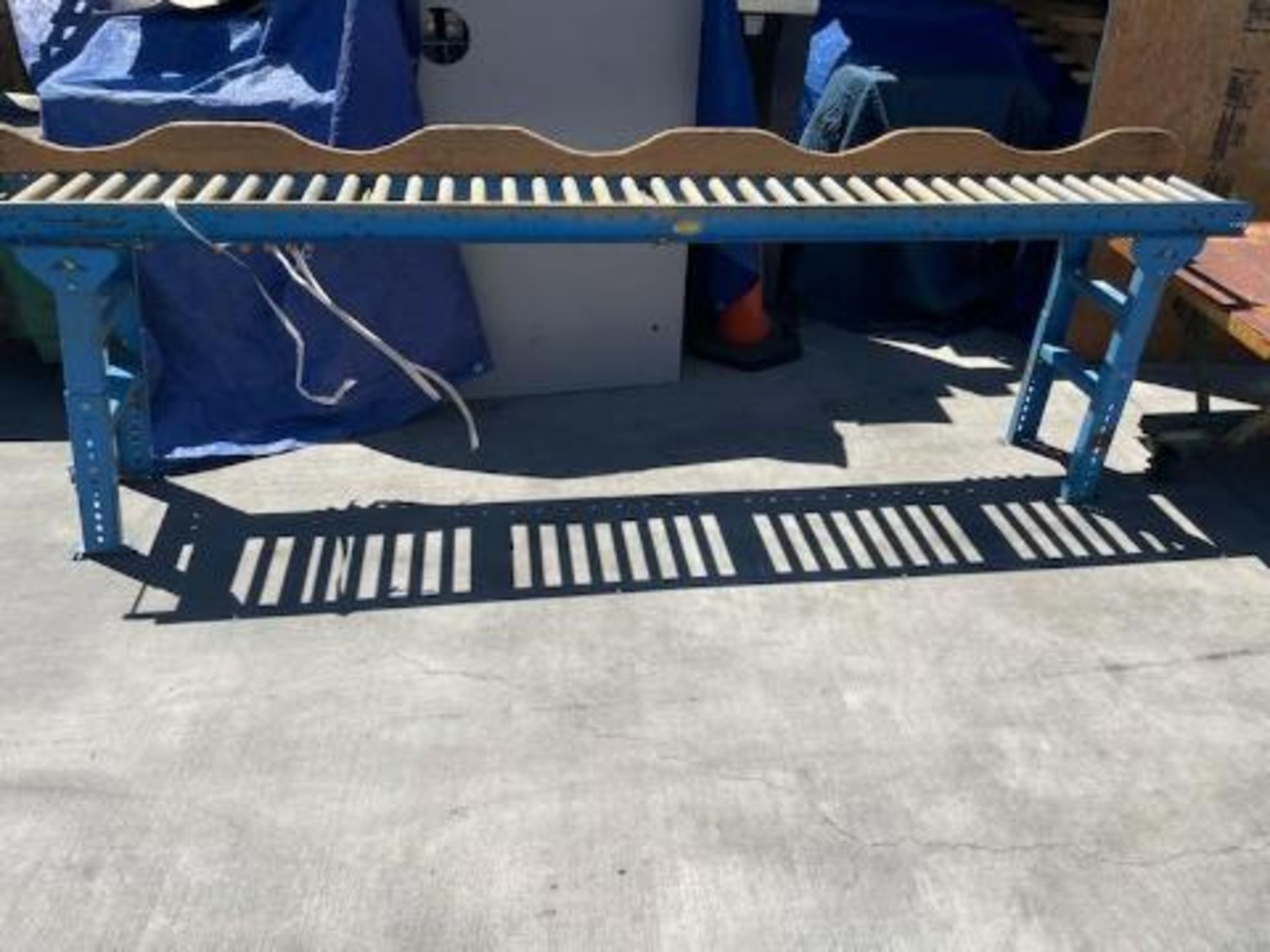 10 FOOT BLUE CONVEYOR