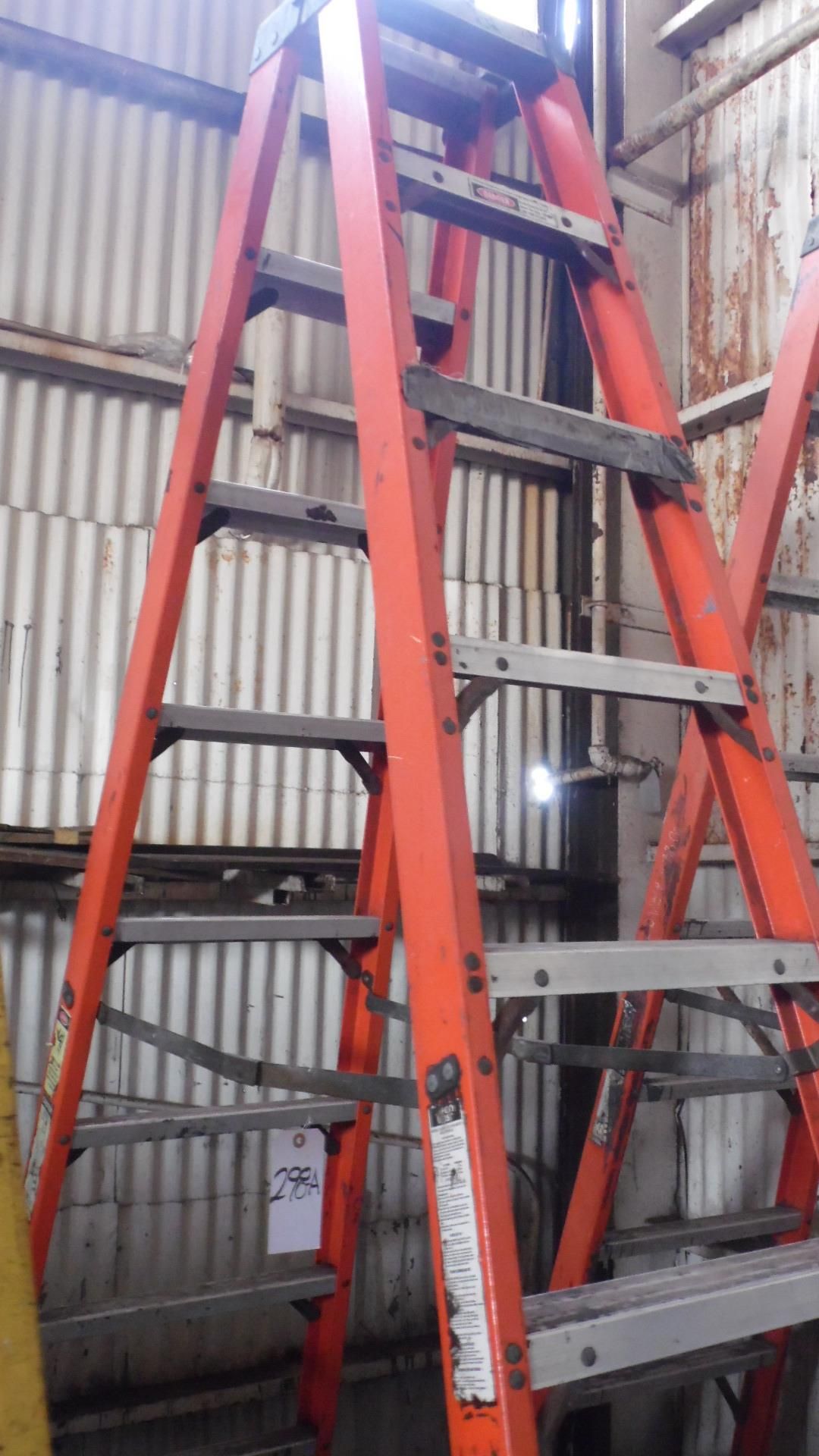 10 FT. ORANGE LADDER (DOUBLE SIDED)