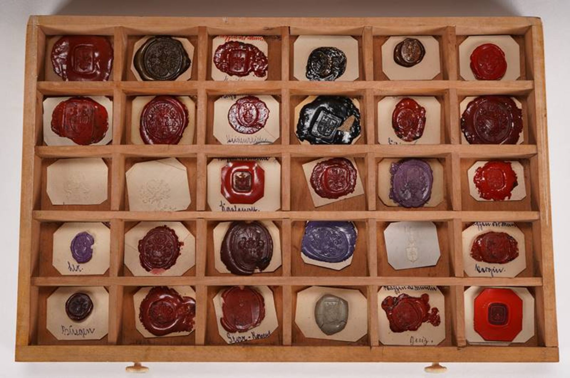Historical seal collection - Image 7 of 10