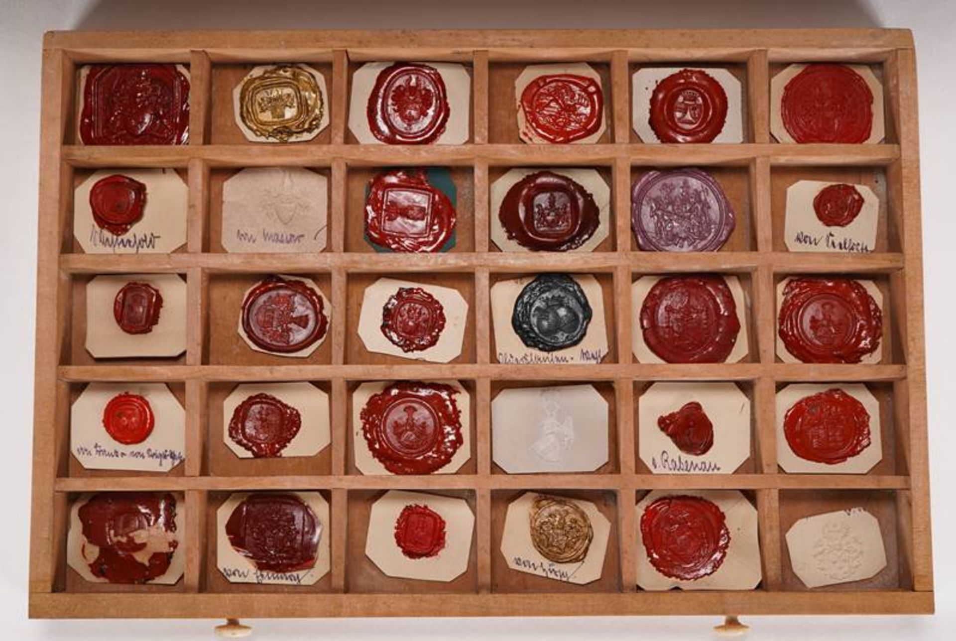 Historical seal collection - Image 5 of 10