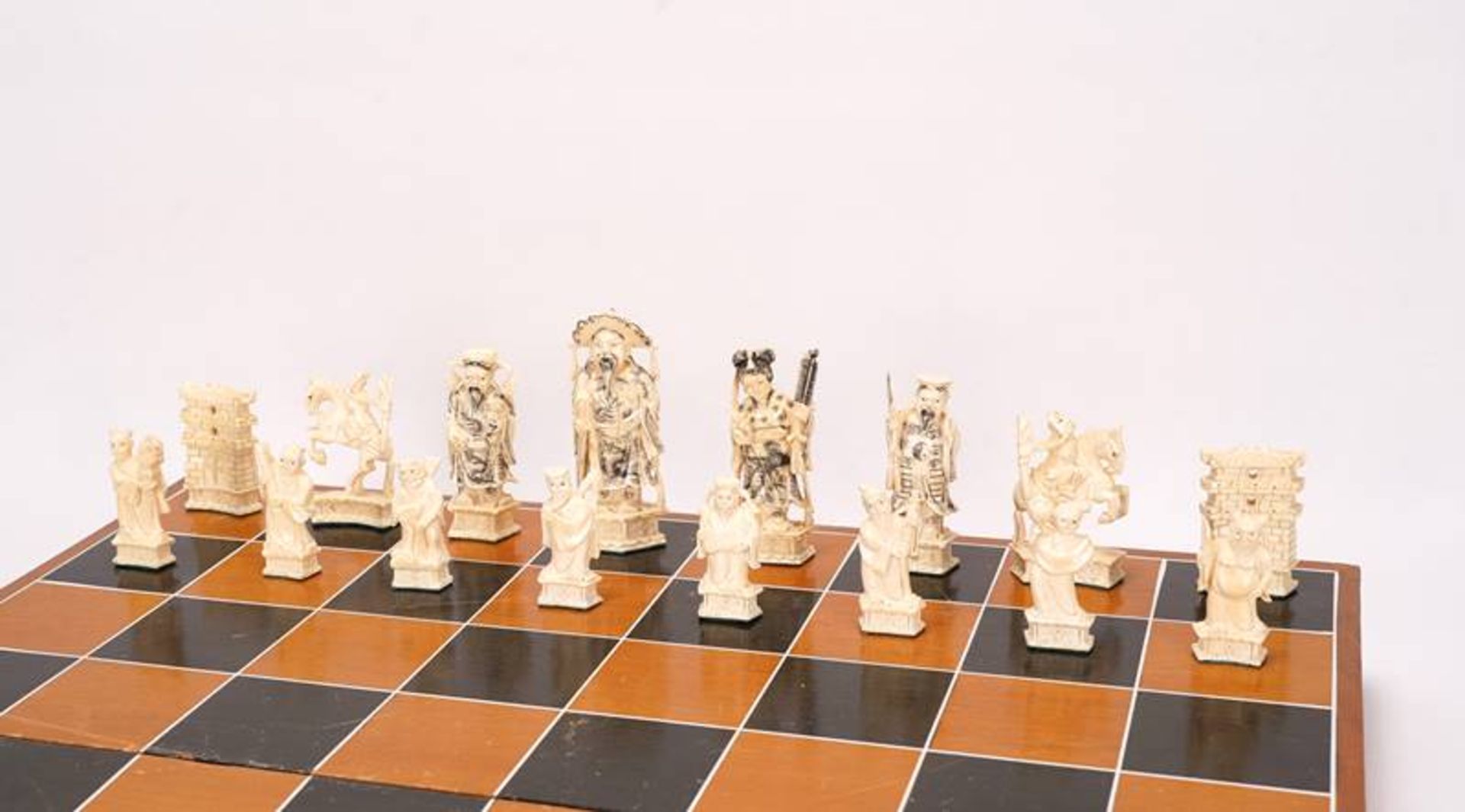 Chess set - Image 3 of 9