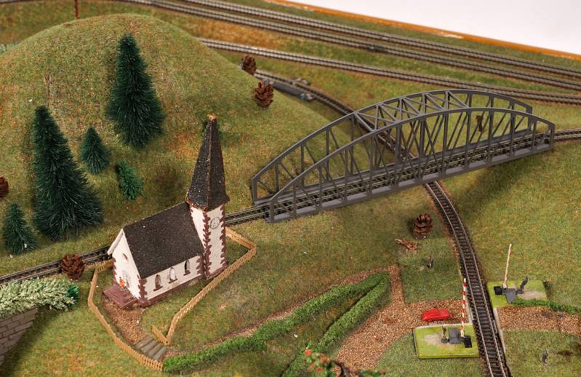 Märklin Z Anlage - Bild 3 aus 6