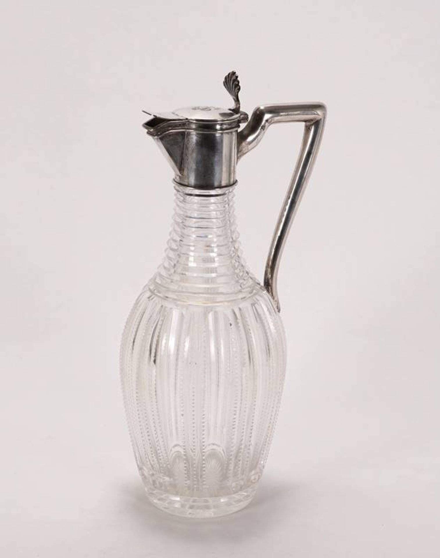 Glass carafe