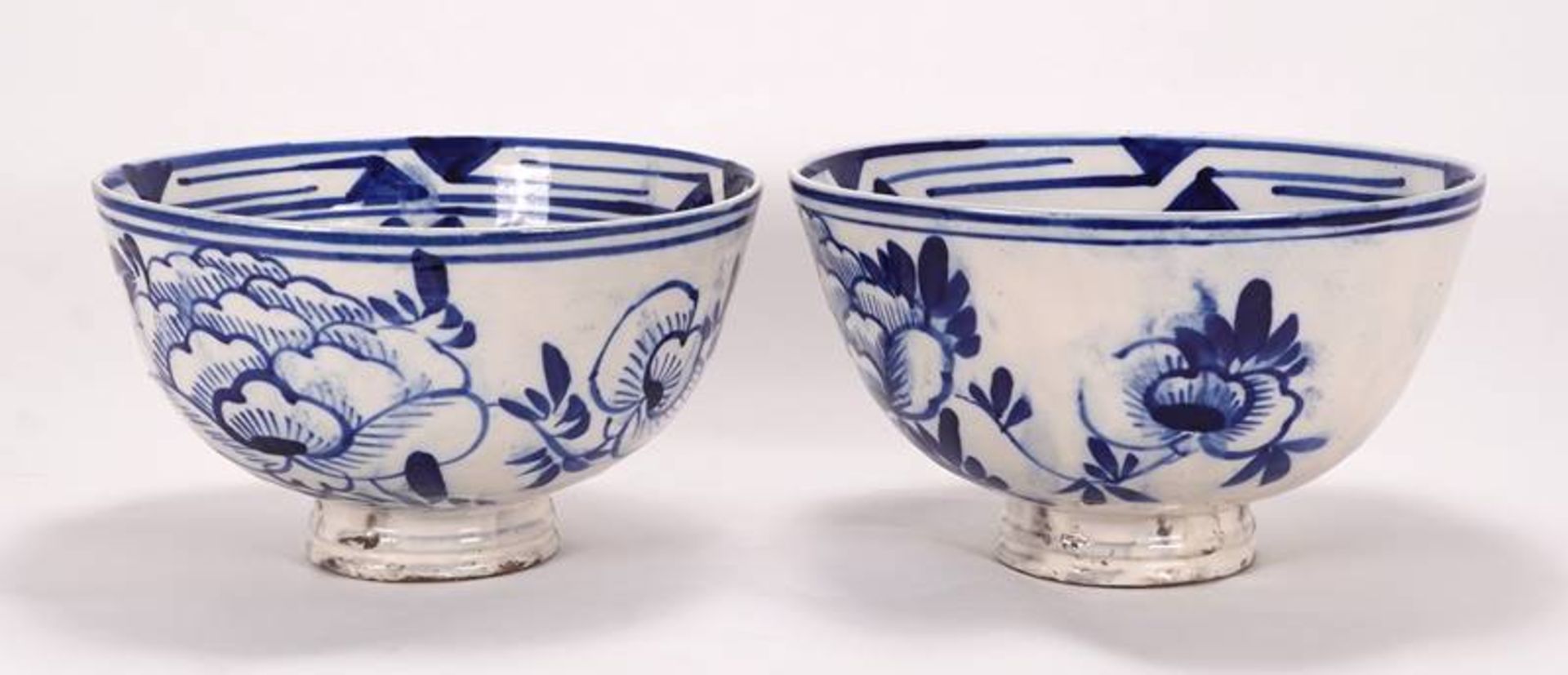 Pair of large bowls - Image 2 of 4