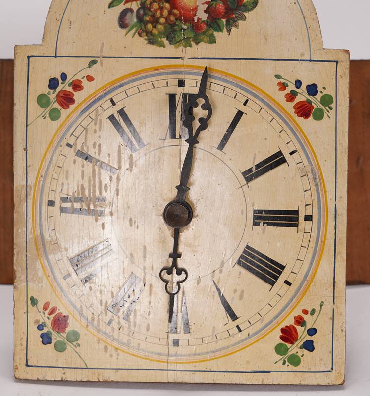 Black Forest Shield Clock - Image 2 of 4