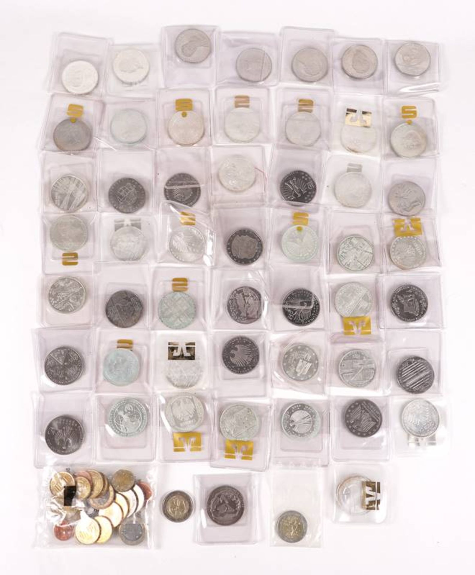 Mixed lot Euro coins