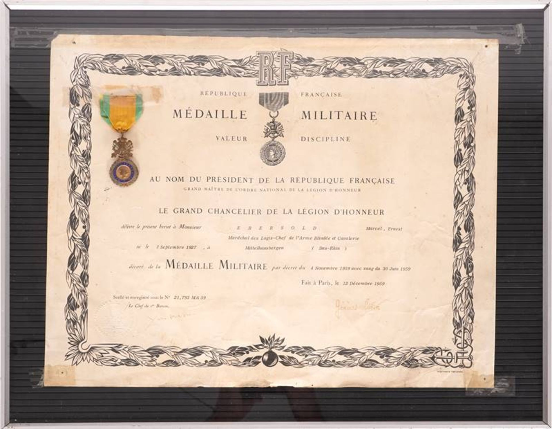 Military Medal with Diploma France