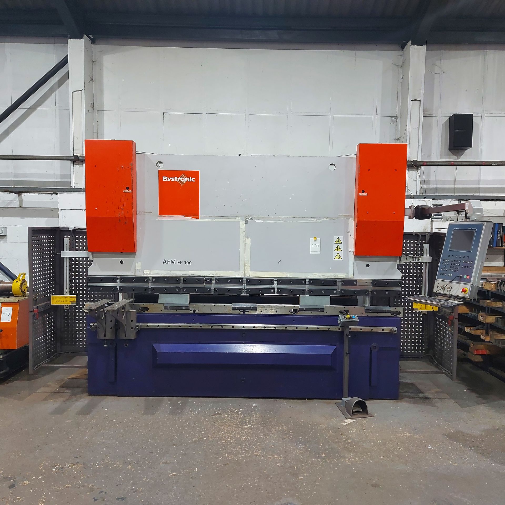 Bystronic AFM-EP2 100 CNC Down Stroking Hydraulic Press Brake Model EP31-100, Year 2010