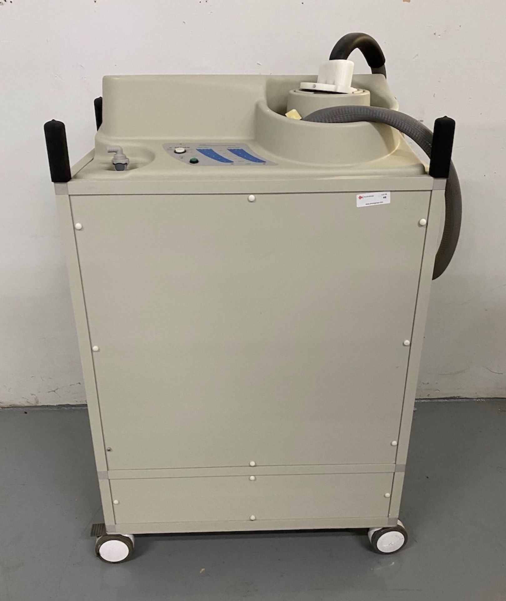 Varian Mobile Wash Station