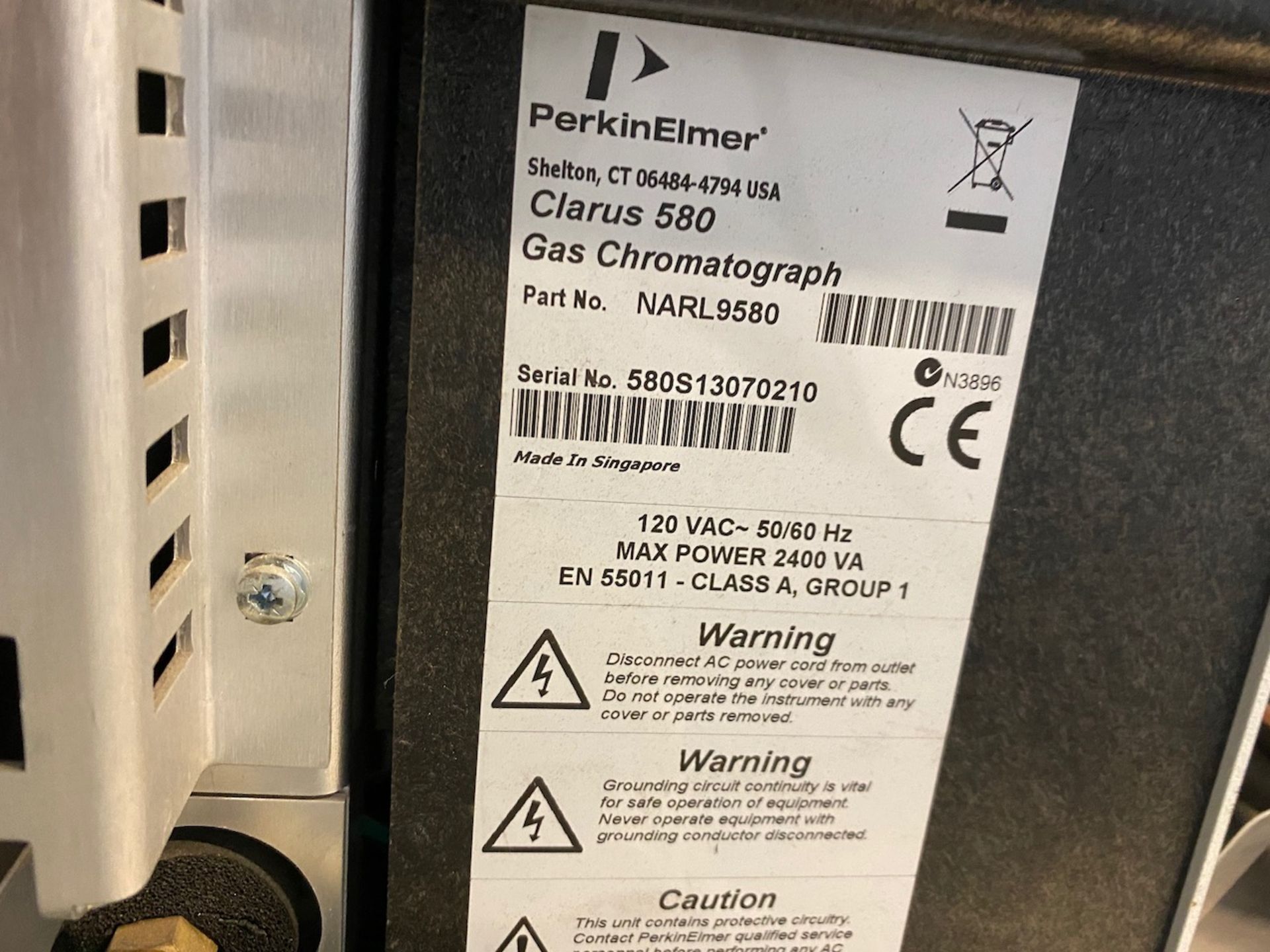 Gas Chromatograph - Image 10 of 10