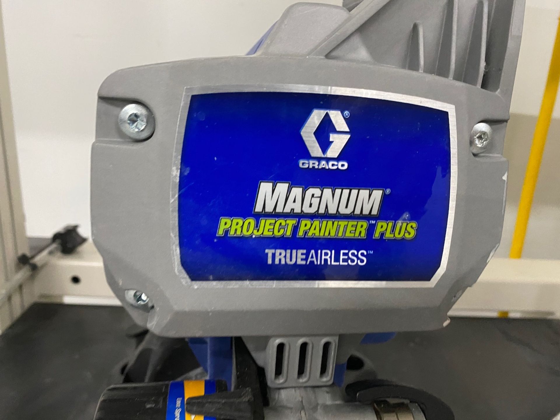 Magnum Paint Spray Gun - Image 2 of 3