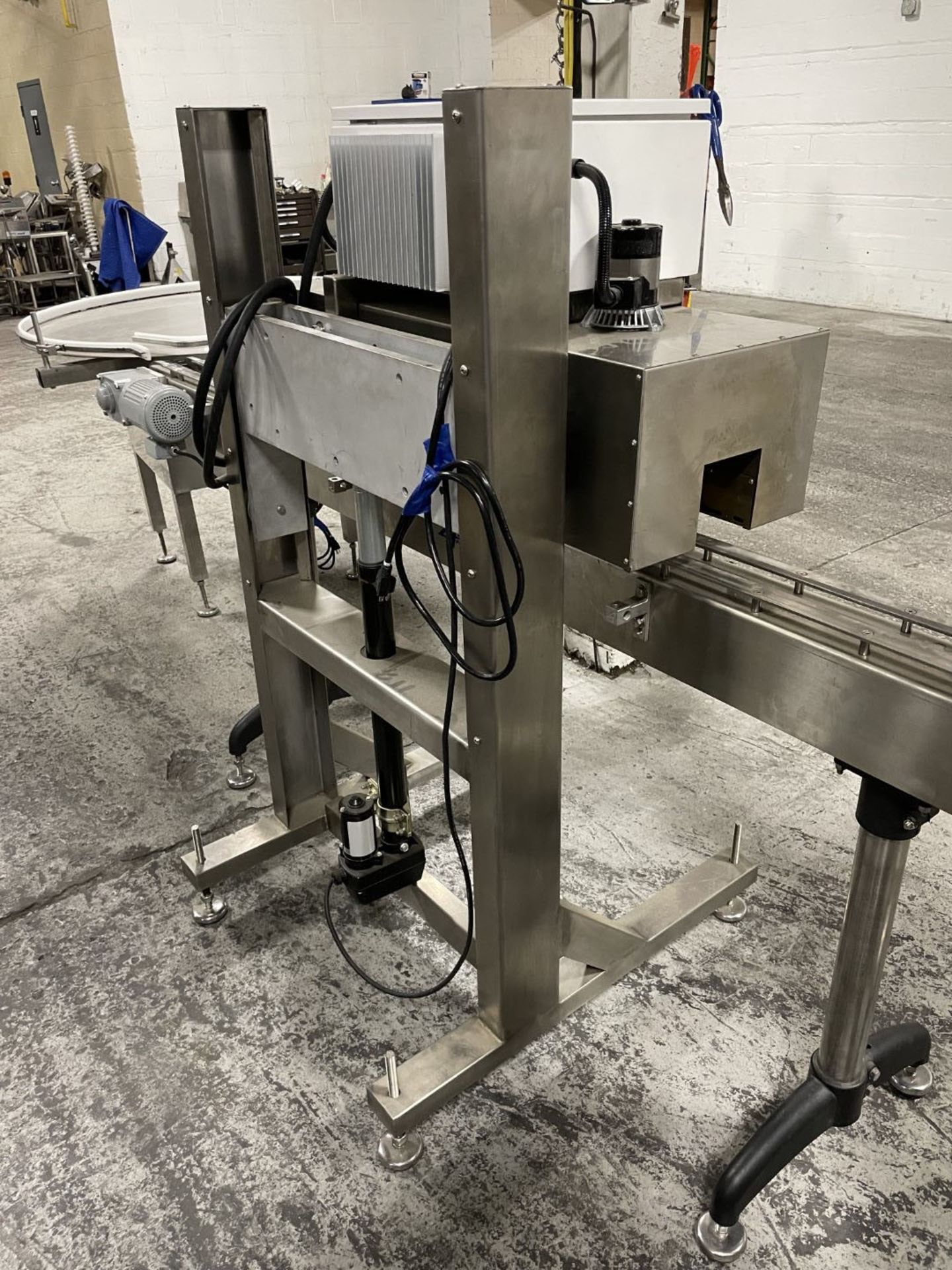 Accutek bottle liquid filling line - Built in 2019 - Image 63 of 85