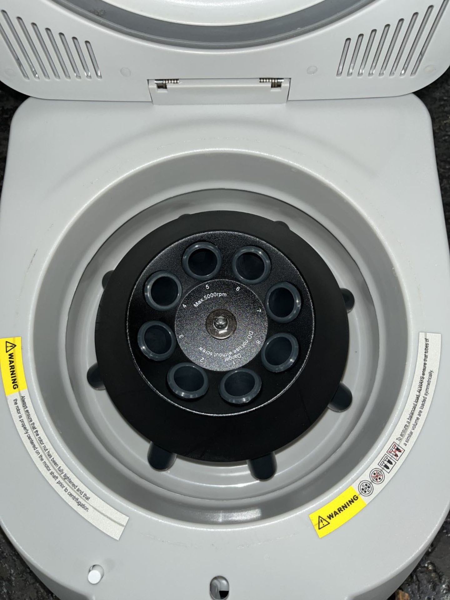 Benchmark LC-8 Centrifuge - Image 6 of 6
