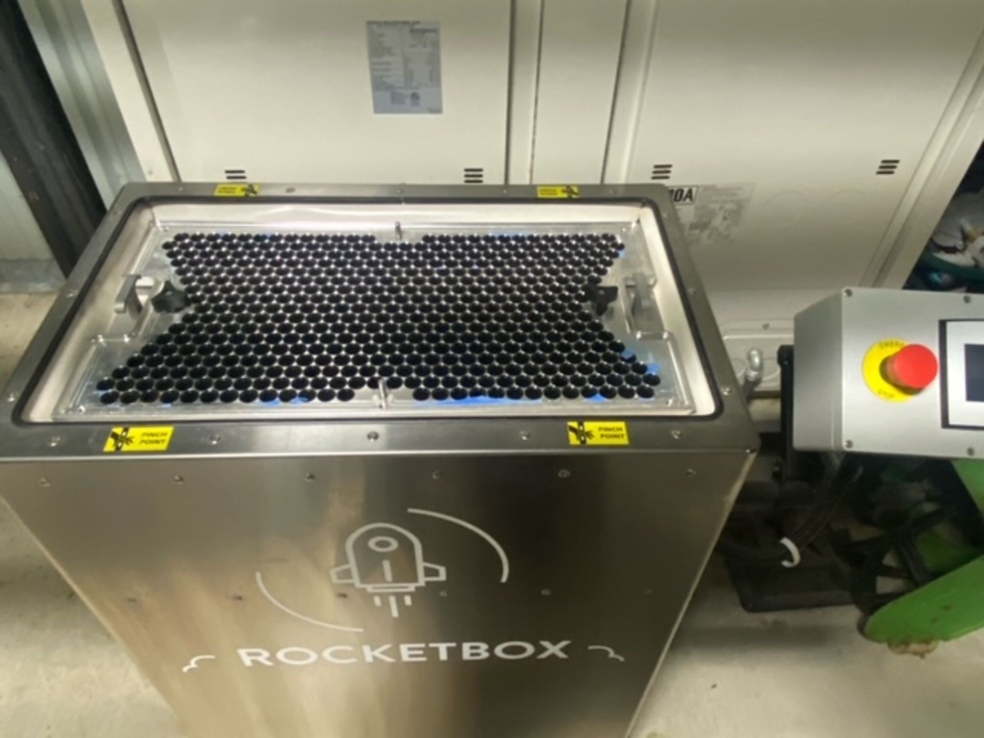 STM Rocketbox - Image 12 of 15