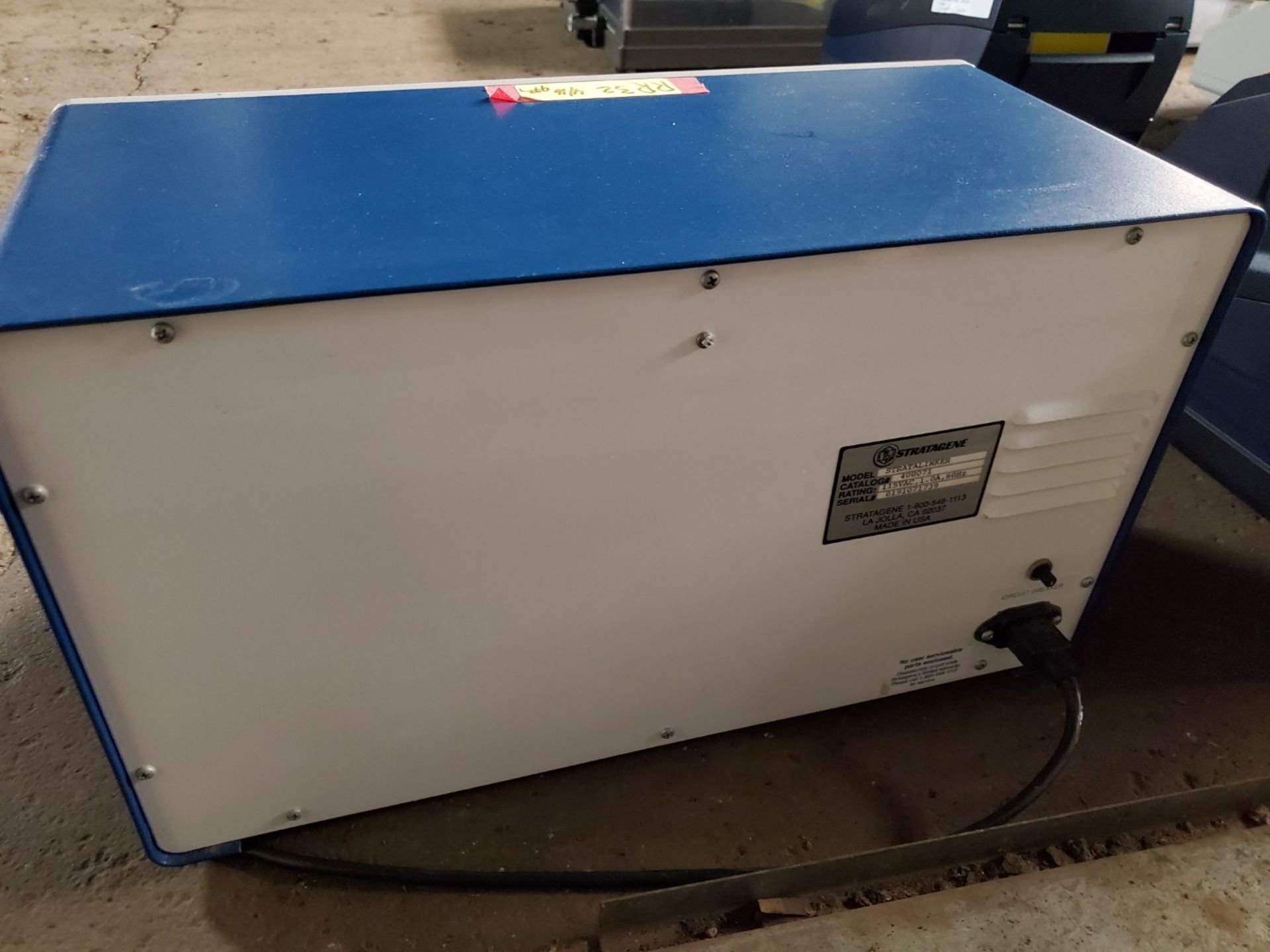 Stratagene UV Stratalinker 1800, with controls, 115 volts - Image 2 of 4