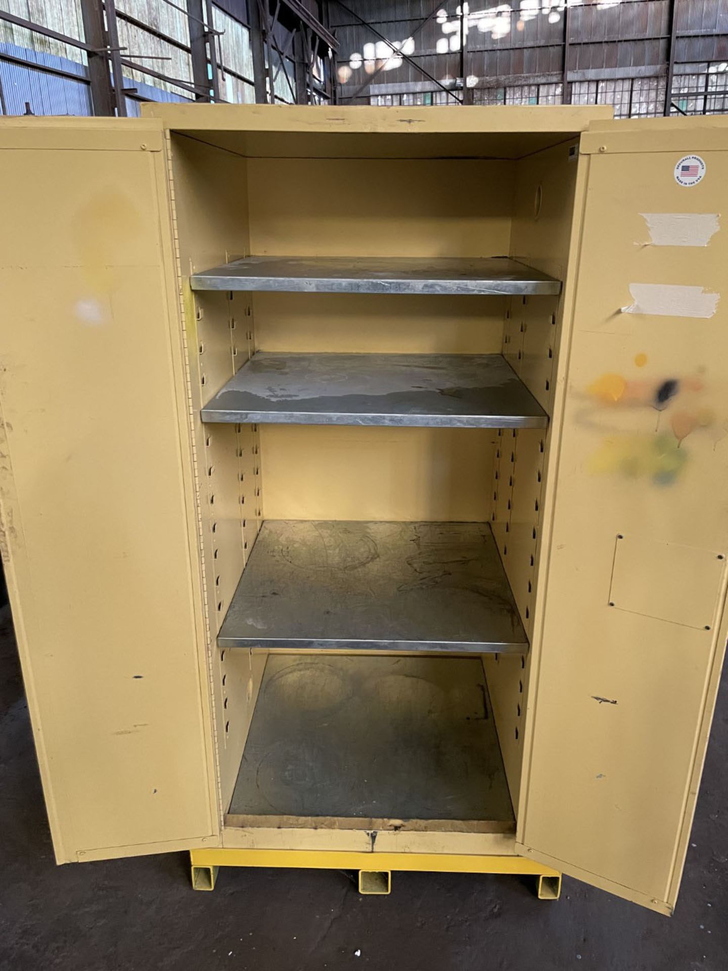Securall Flammable Safety Cabinet - Image 2 of 3
