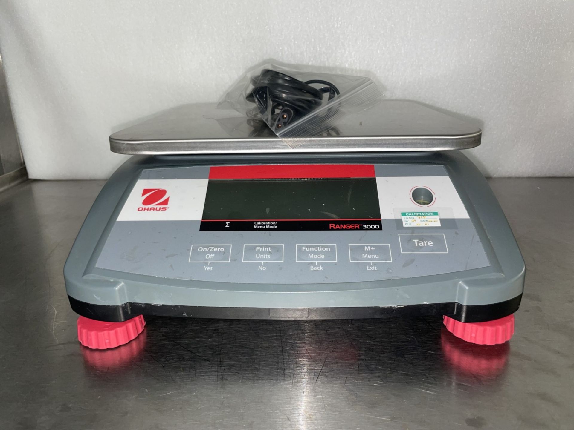 Ohaus Compact Bench Scale, Model R31P3