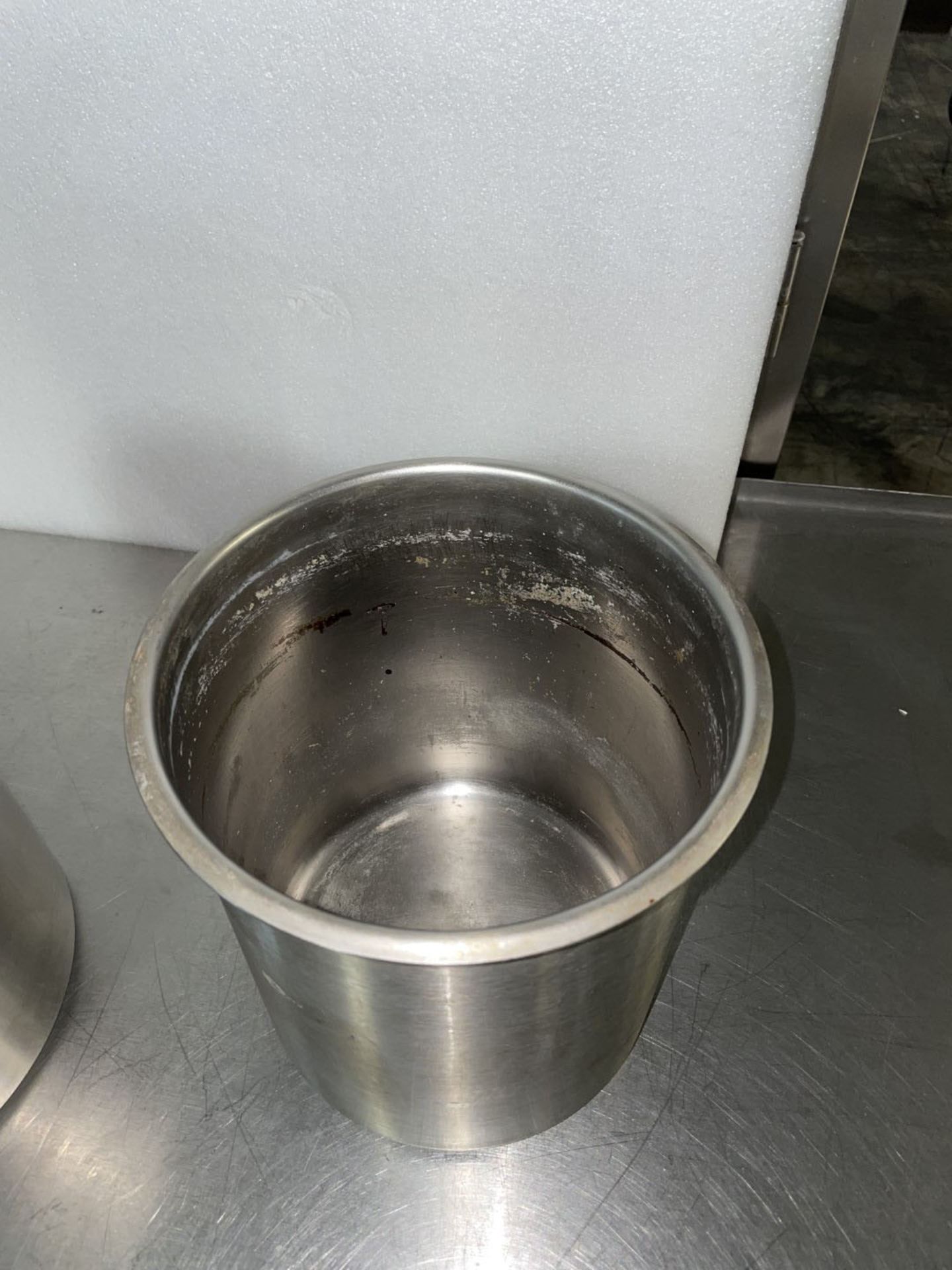 Lot of Stainless Steel Beakers/Pots - Image 4 of 5