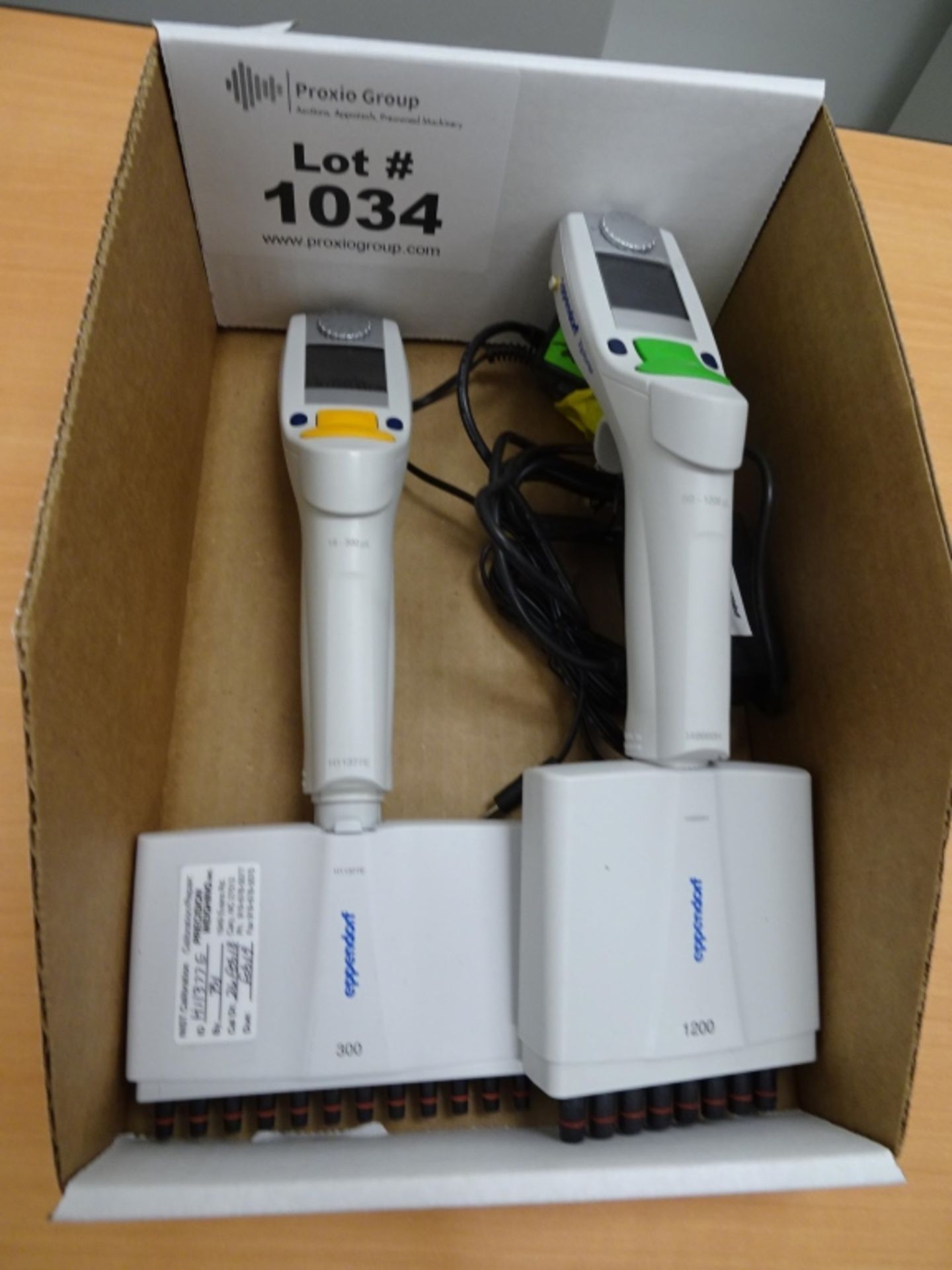 (2) Eppendorf Multi Channel Electronic pipettes - Image 4 of 4