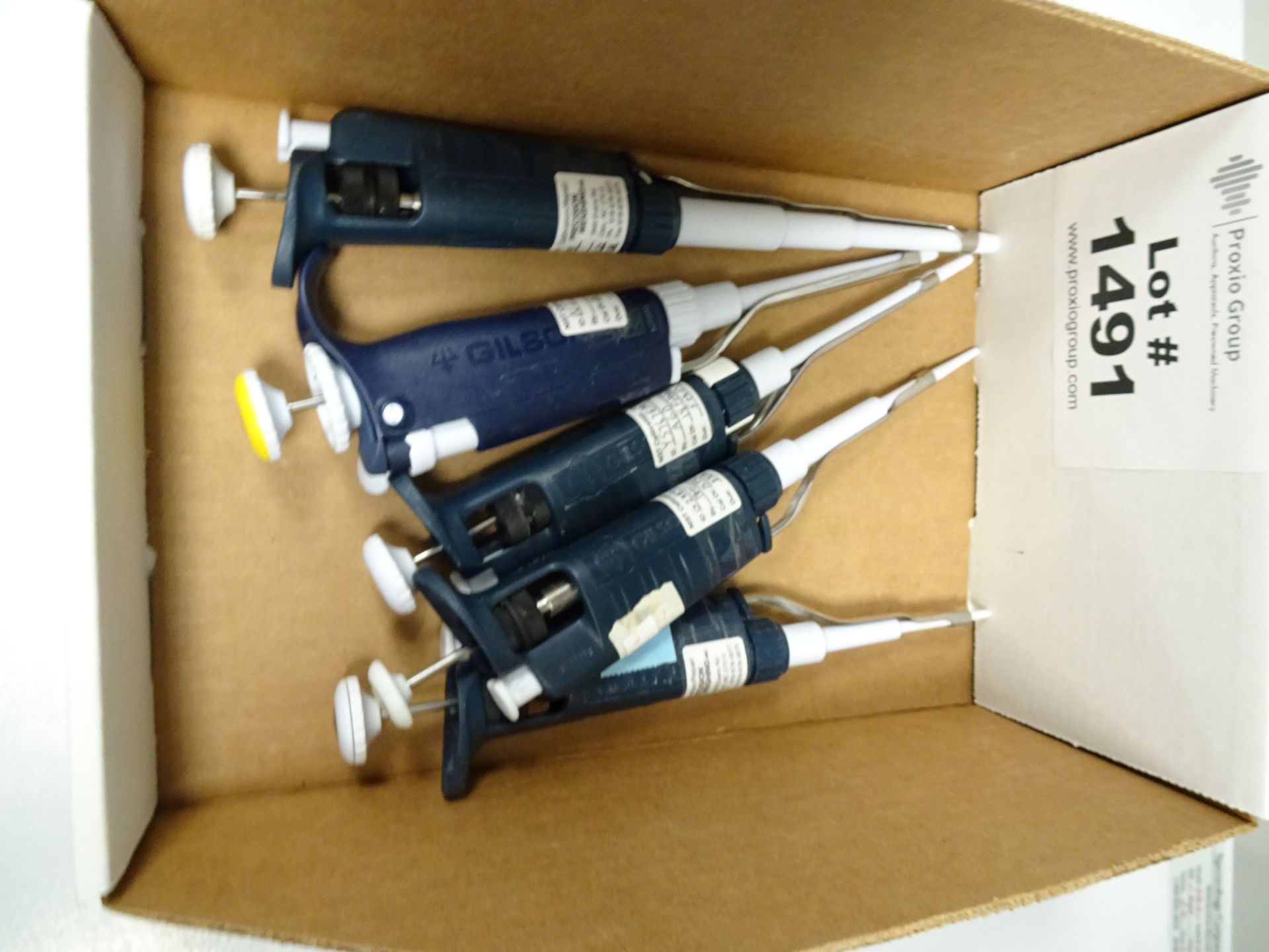 Pipettes - Image 3 of 4