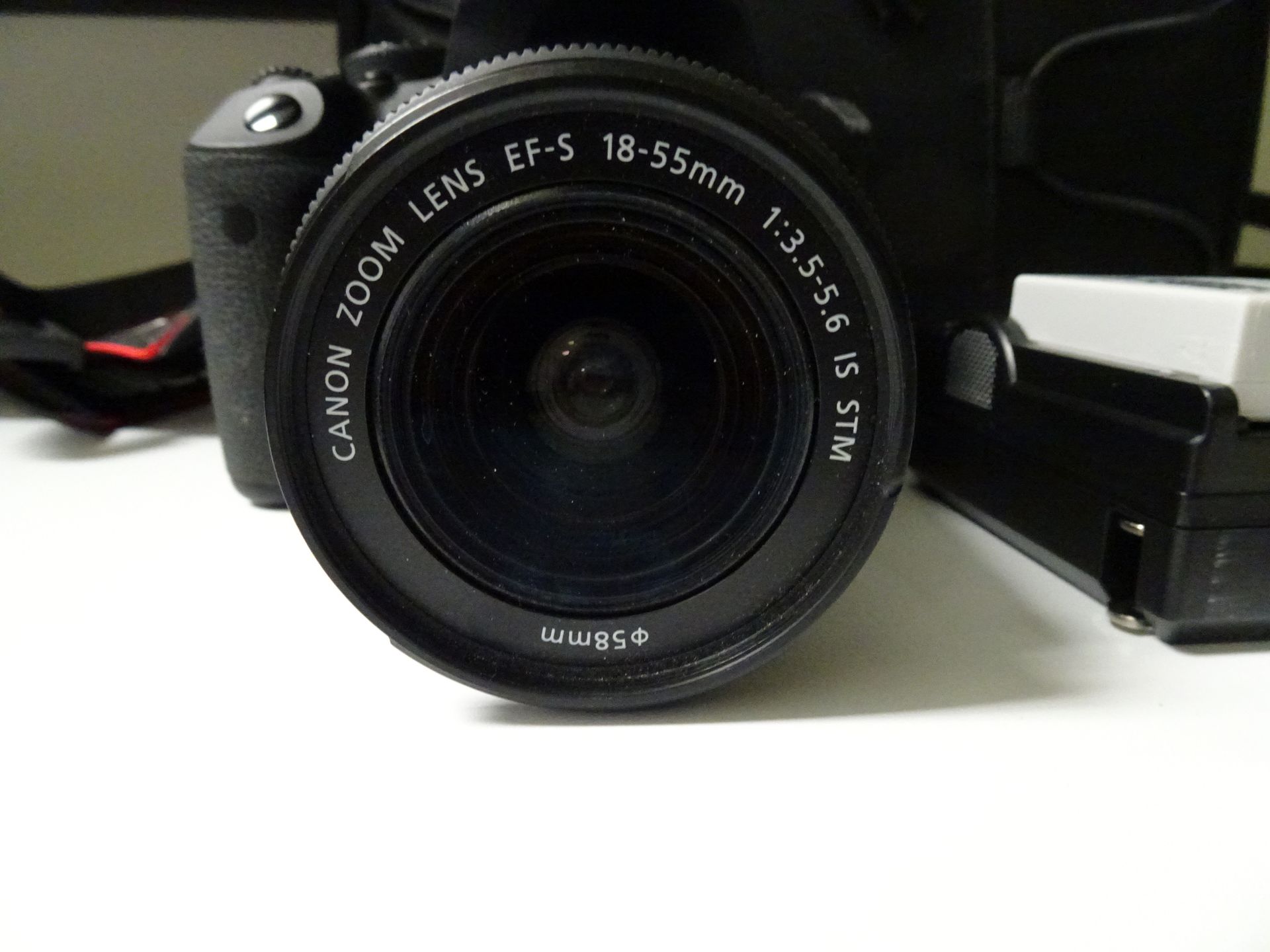Canon EOS Rebel T5i DSLR sn 302075003371 w/ Canon EF-S 18-55mm 1:3.5-5.6 IS STM /58mm Lens, (2) - Image 5 of 15