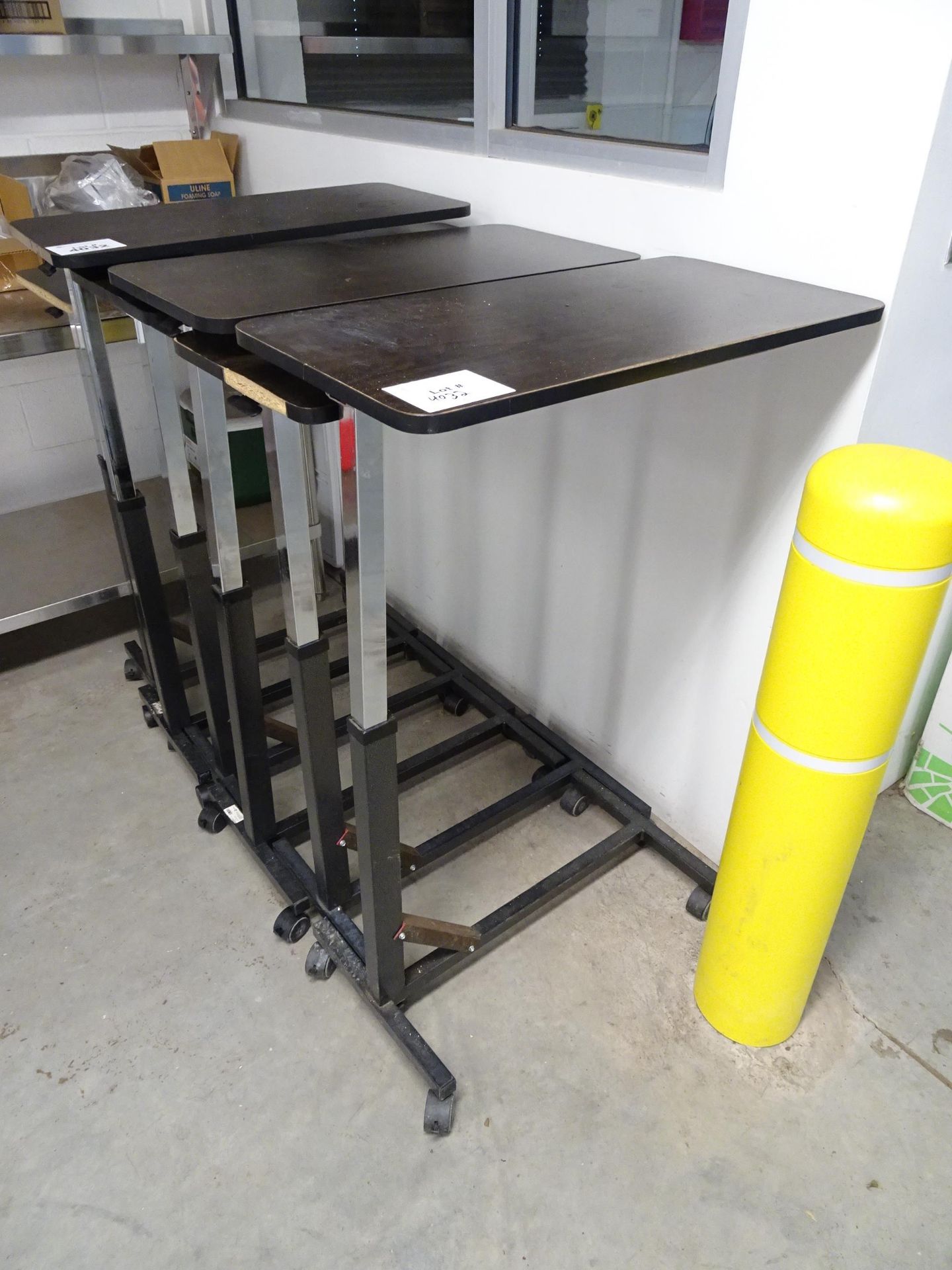 Lot Hosptial Overbed Rolling Tables