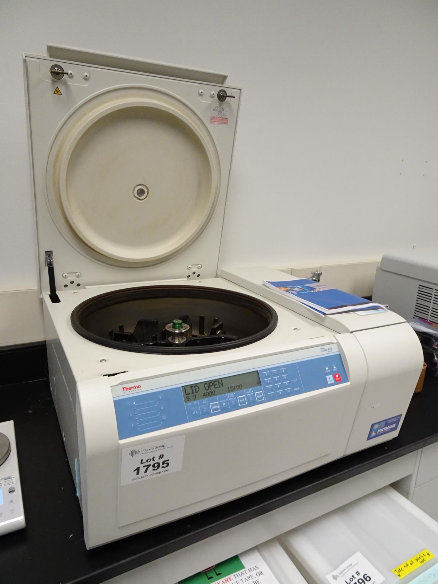 ThermoFisher Refrigerated Centrifuge