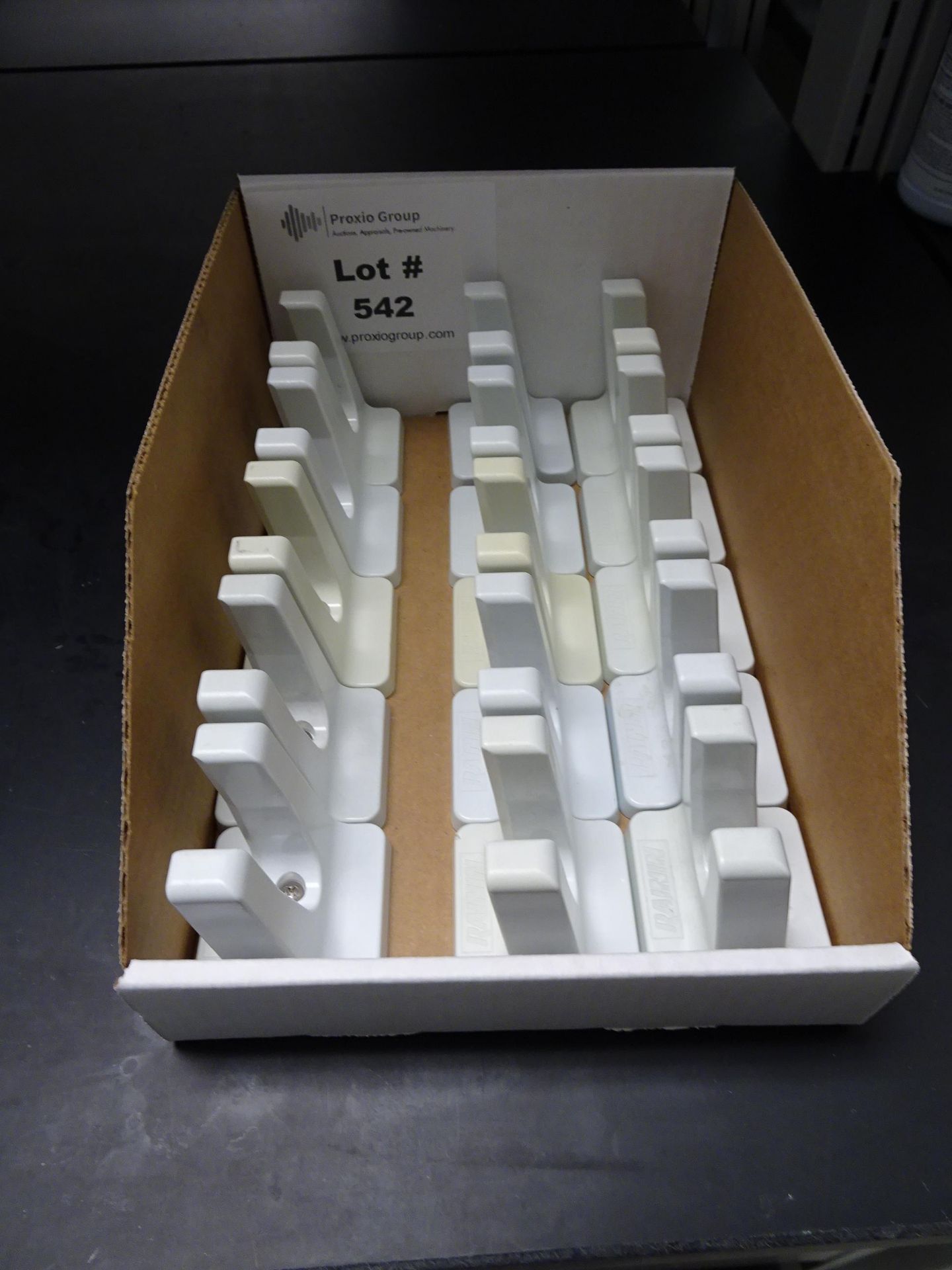 Lot Box Of Rainin Magnetic Pipette Holders (Asset I.D. # ) - Image 3 of 3