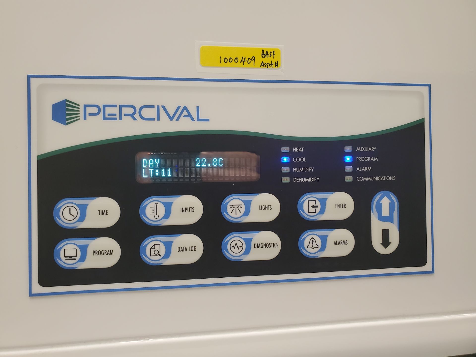 Percival Model CU36L5 5-Tier Single Door Tissue Culturing Chamber Temperature Range with lights - Image 3 of 5