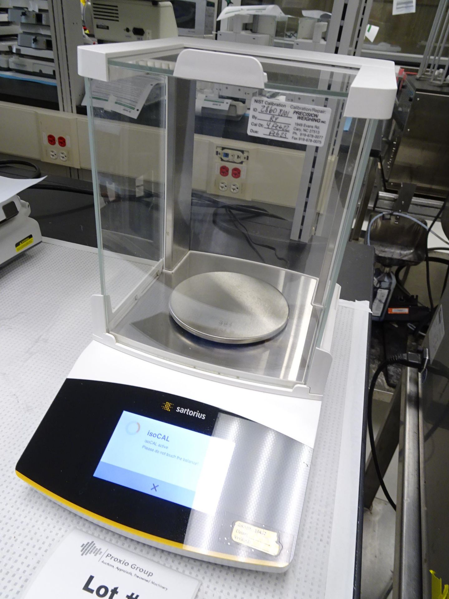 2013 Sartorious Weighing Technology Model SECURA213-1S 210g Capacity Analytical Balance sn - Image 3 of 4