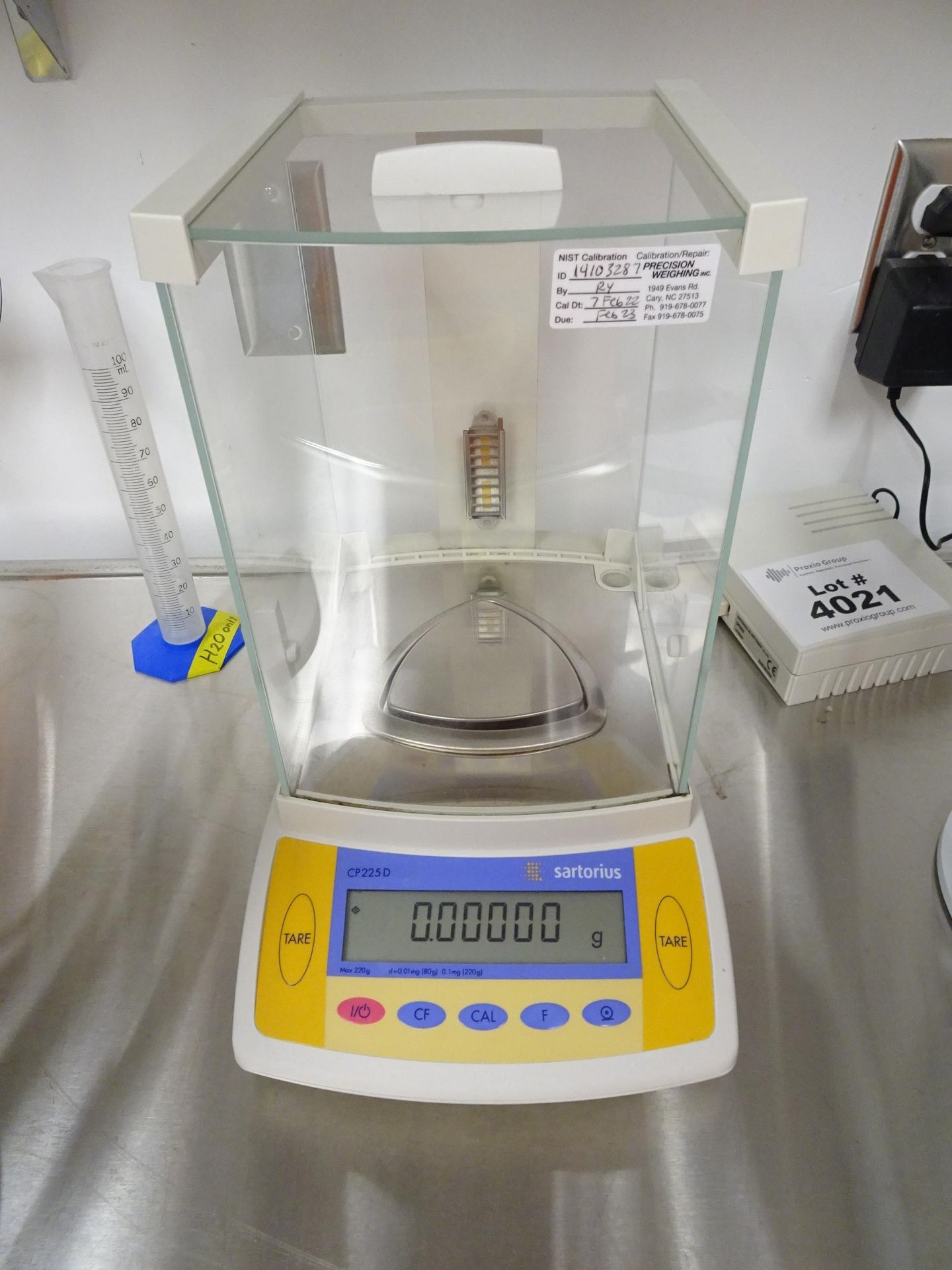 Sartorius Analytical Balance CP225D