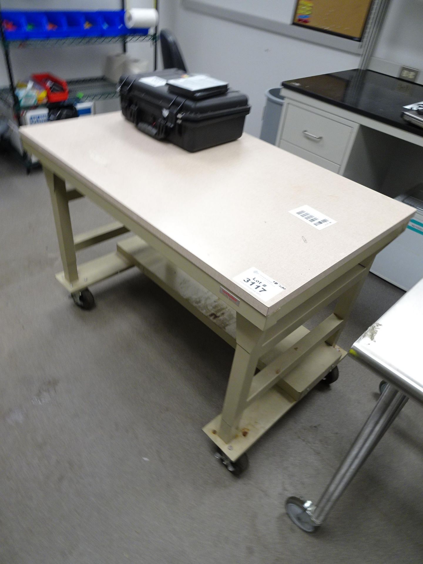 Heavy Duty workplace table - Image 2 of 5