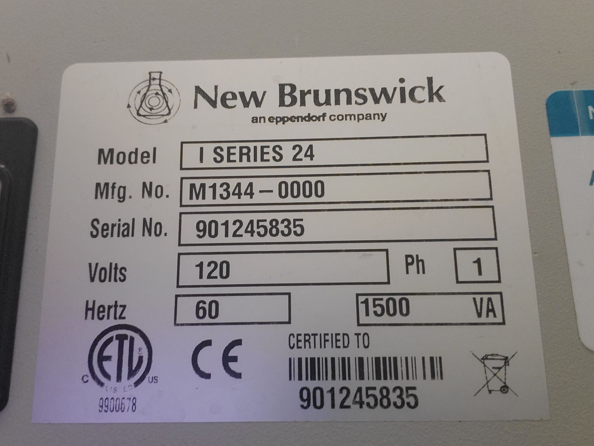 New Brunswick I-Series 24" Incubator Shaker - Image 3 of 4