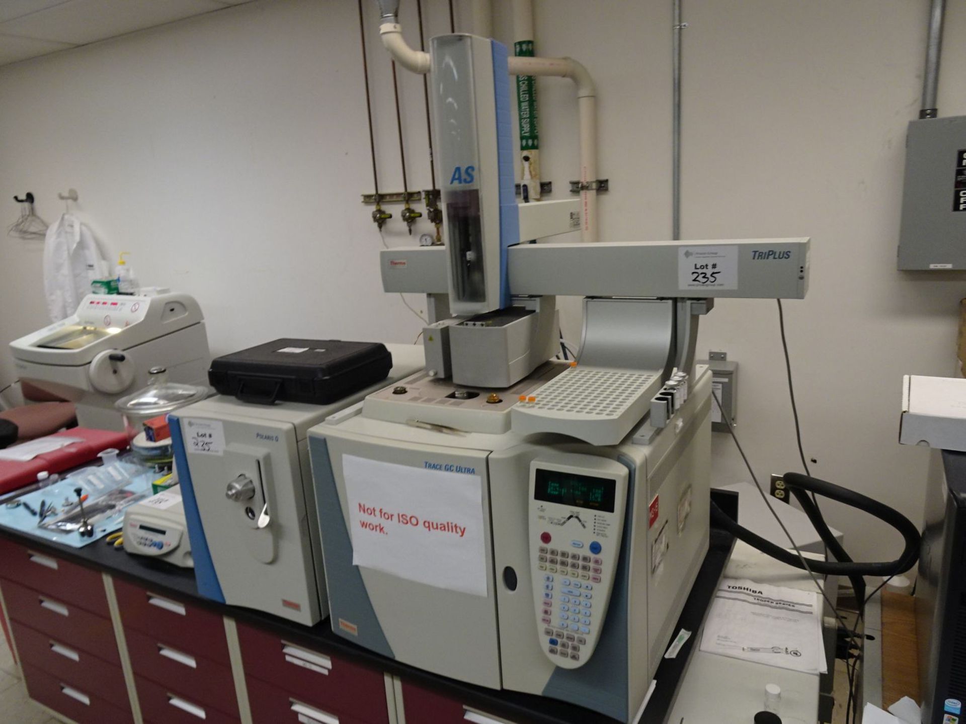 Thermo Trace GC Ultra Gas Chromatograph - Image 3 of 22