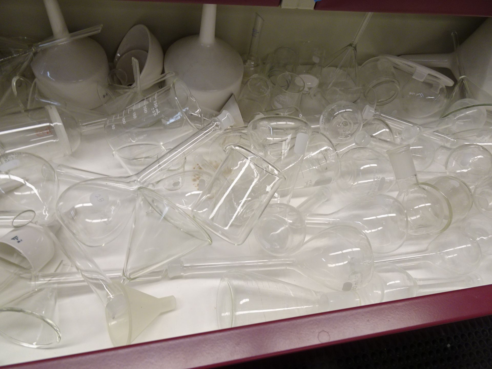 Large Lot of Misc Glassware and Plasticware - Image 9 of 12