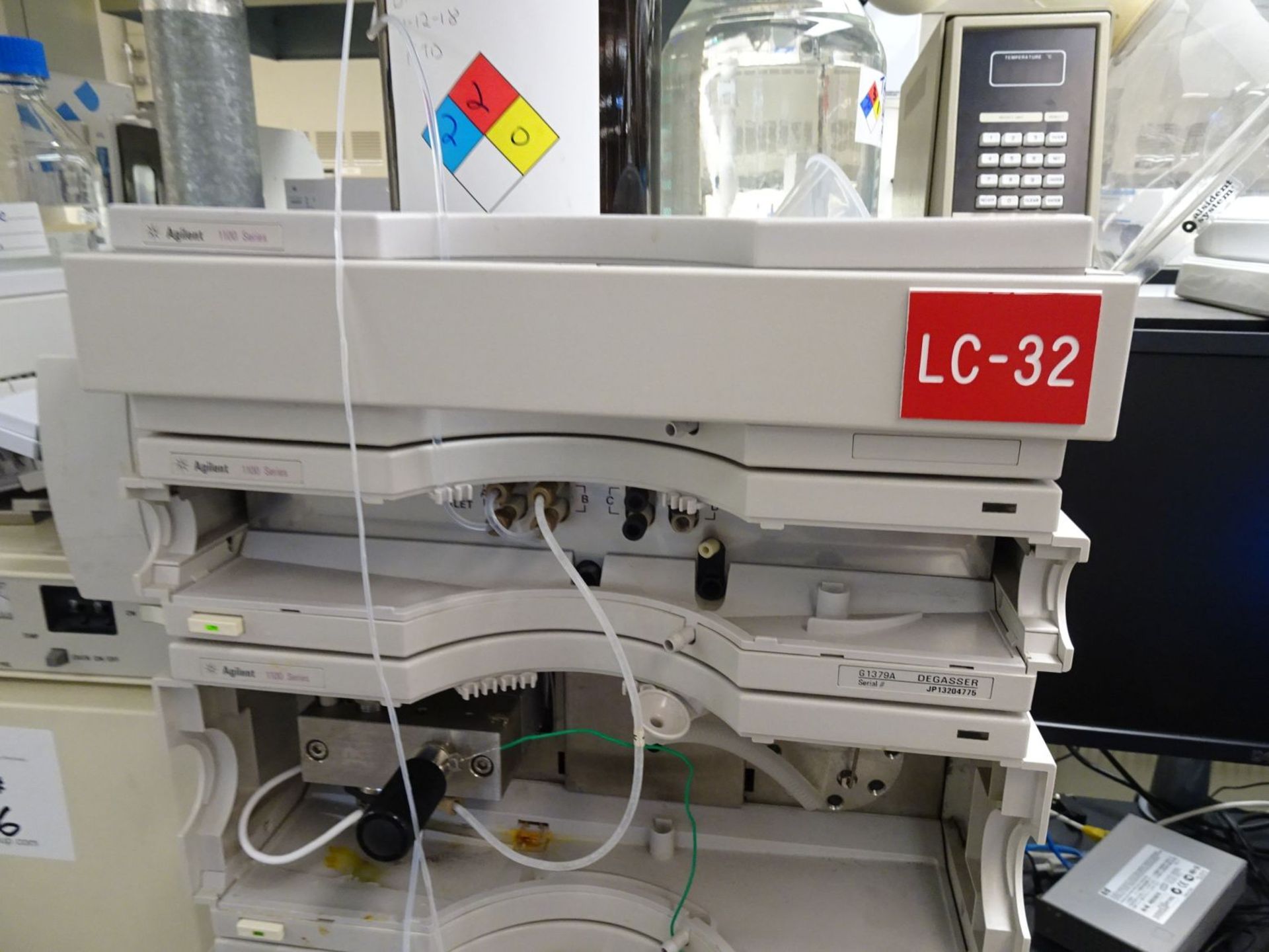 Agilent Technologies 1100 Series HPLC System - Image 2 of 7