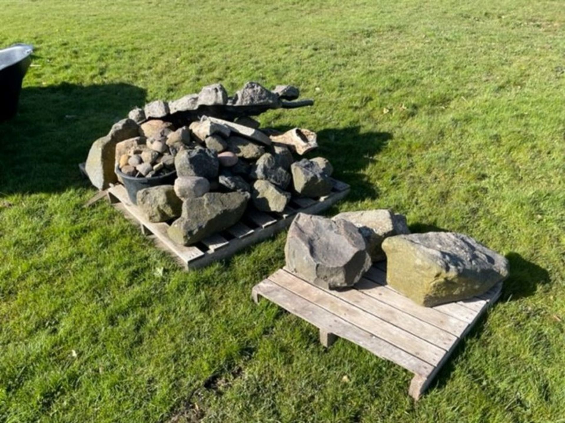 Pond liner and qty rockery stone and waterfall - Image 2 of 2