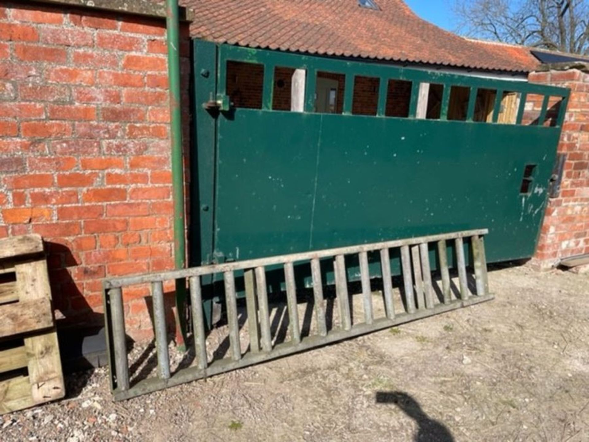 Roller table 10ft x 2ft