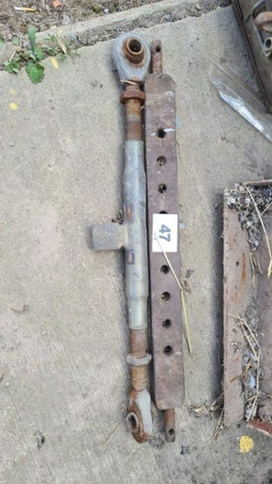 8 hole flat drawbar & top link